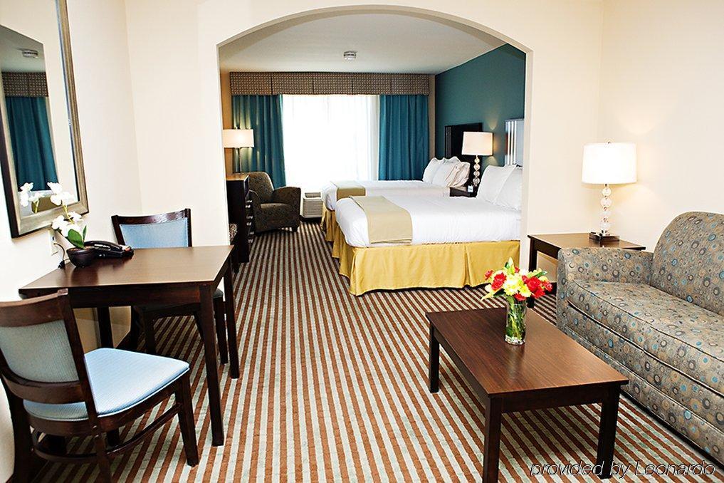 Holiday Inn Express & Suites Youngstown West I 80, An Ihg Hotel Værelse billede